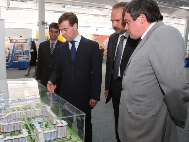 С ОФИЦИАЛЬНЫМ ВИЗИТОМ ГОРОД ИВАНОВО ПОСЕТИЛ ПРЕЗИДЕНТ РФ ДМИТРИЙ МЕДВЕДЕВ С ОФИЦИАЛЬНЫМ ВИЗИТОМ ГОРОД ИВАНОВО ПОСЕТИЛ ПРЕЗИДЕНТ РФ ДМИТРИЙ МЕДВЕДЕВ